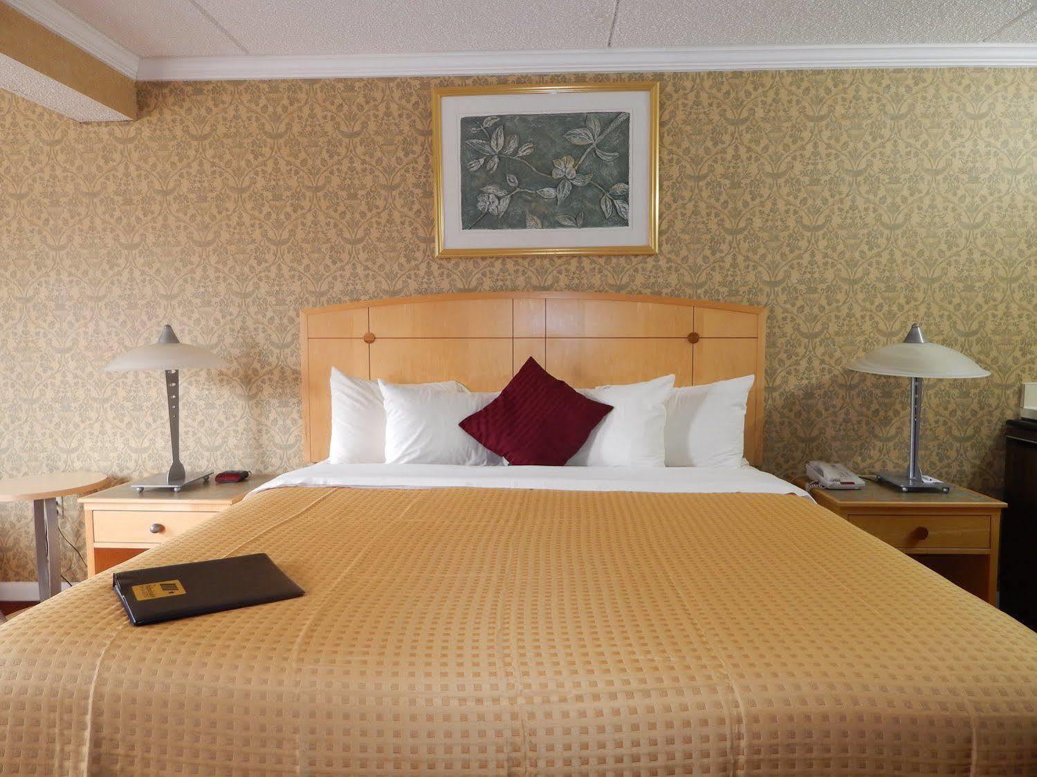 Admiralty & - A Red Collection Hotel Falmouth